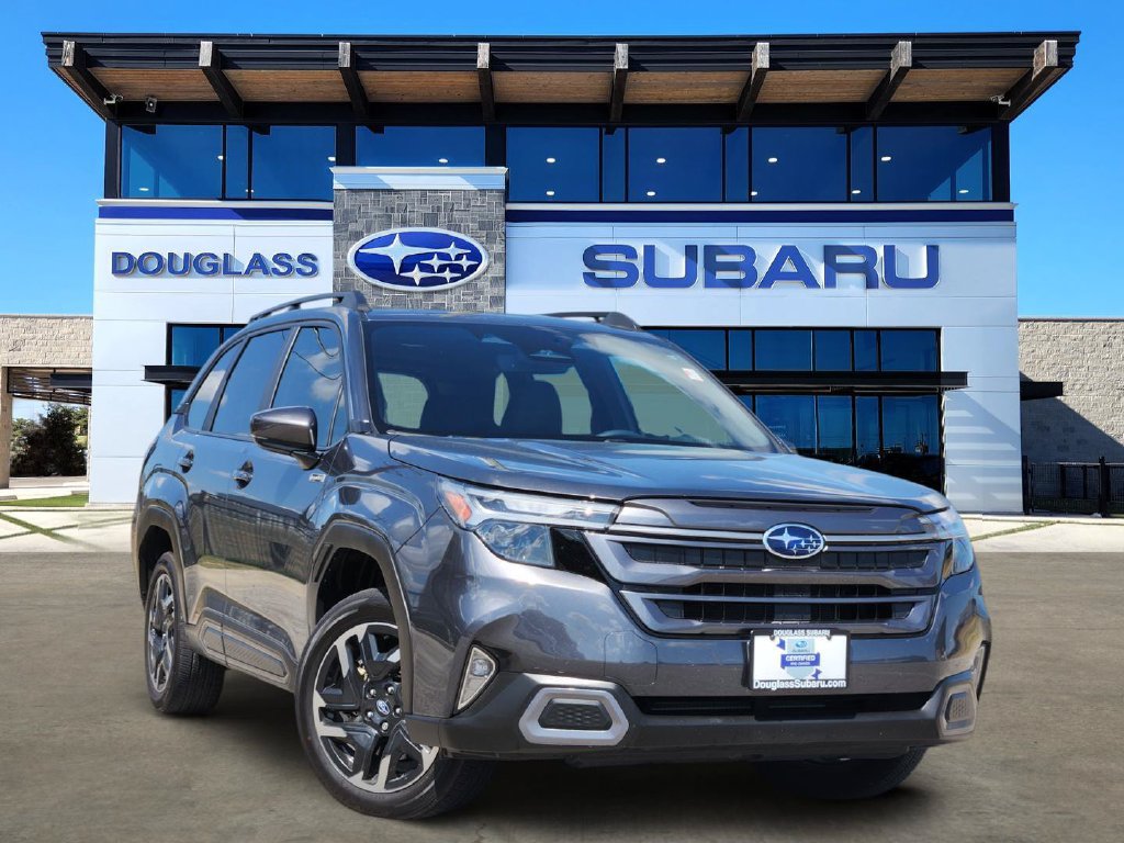 Used 2025 Subaru Forester Limited AWD/4WD image 1