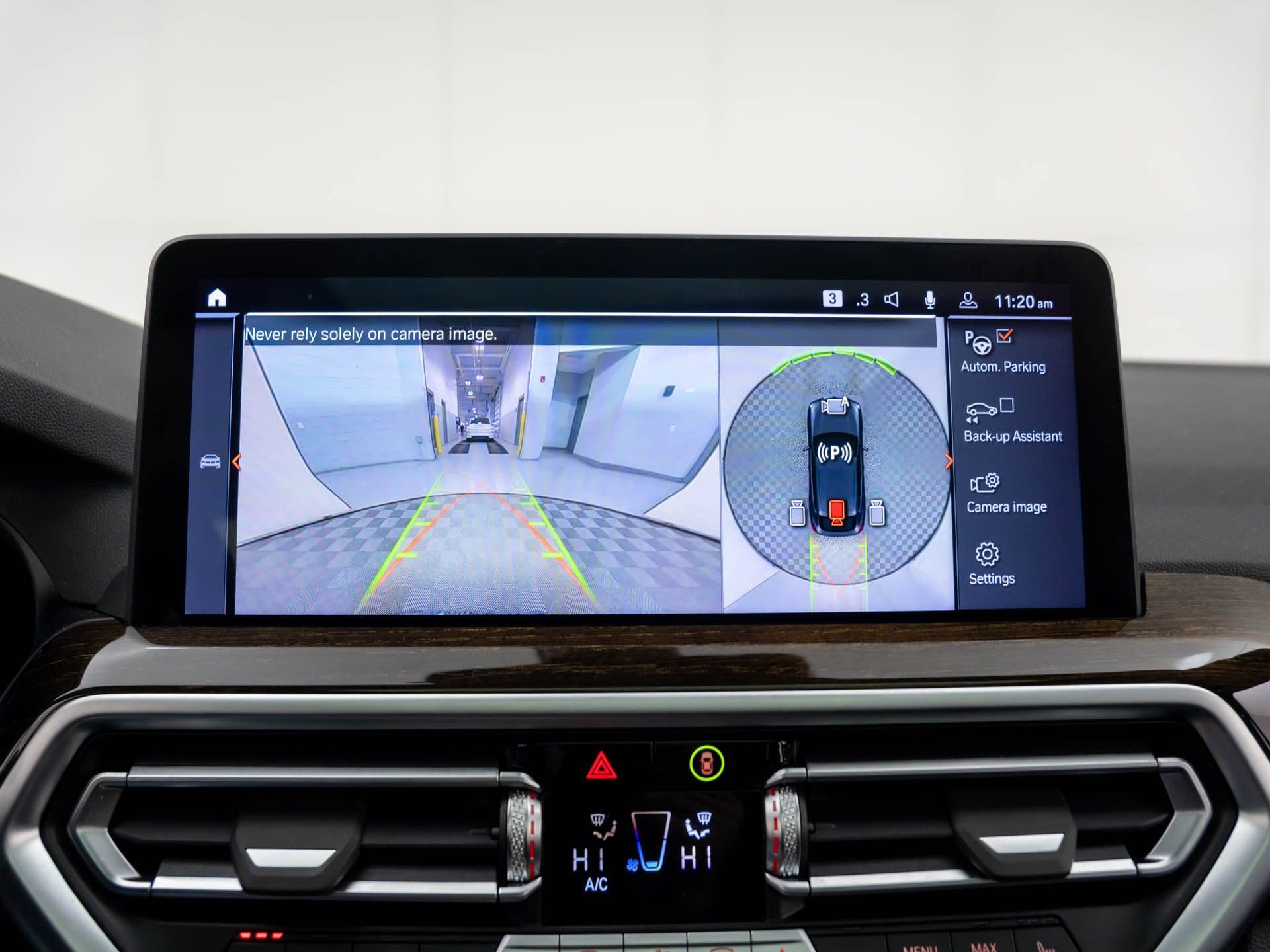 Certified 2025 BMW X4 xDrive30i image 28