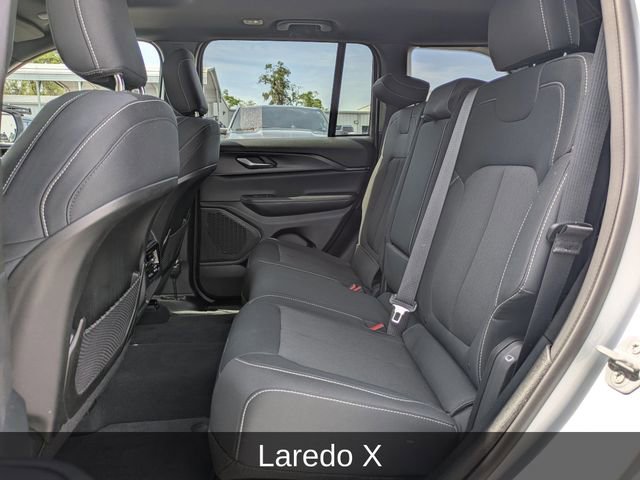 Used 2024 Jeep Grand Cherokee Laredo X w/ Luxury Tech Group I AWD/4WD image 16