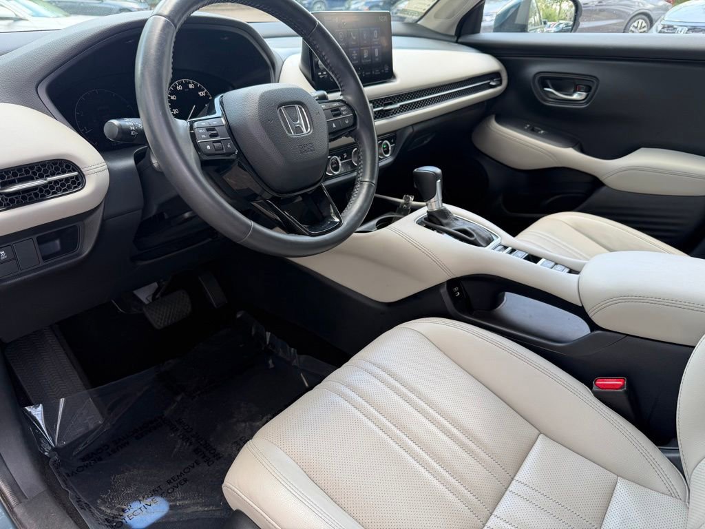 Certified 2024 Honda HR-V EX-L image 19