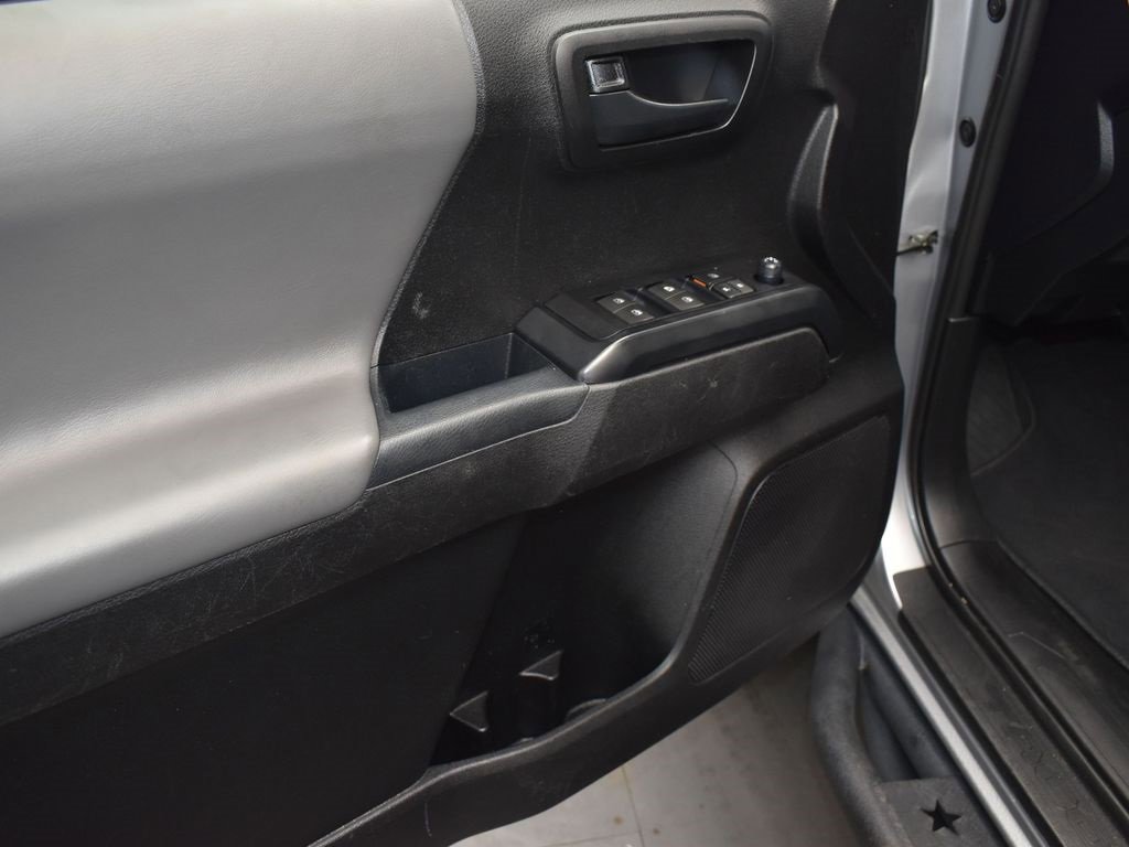 Used 2021 Toyota Tacoma SR image 22