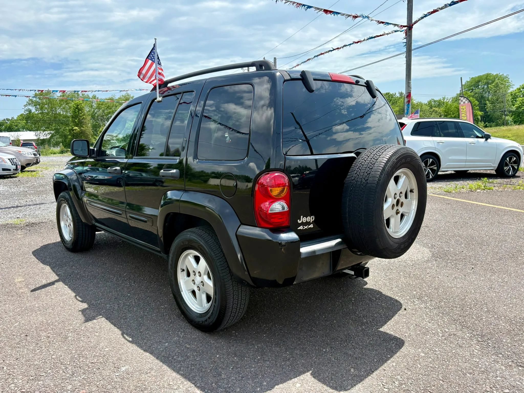 Used 2003 Jeep Liberty Limited AWD/4WD image 3