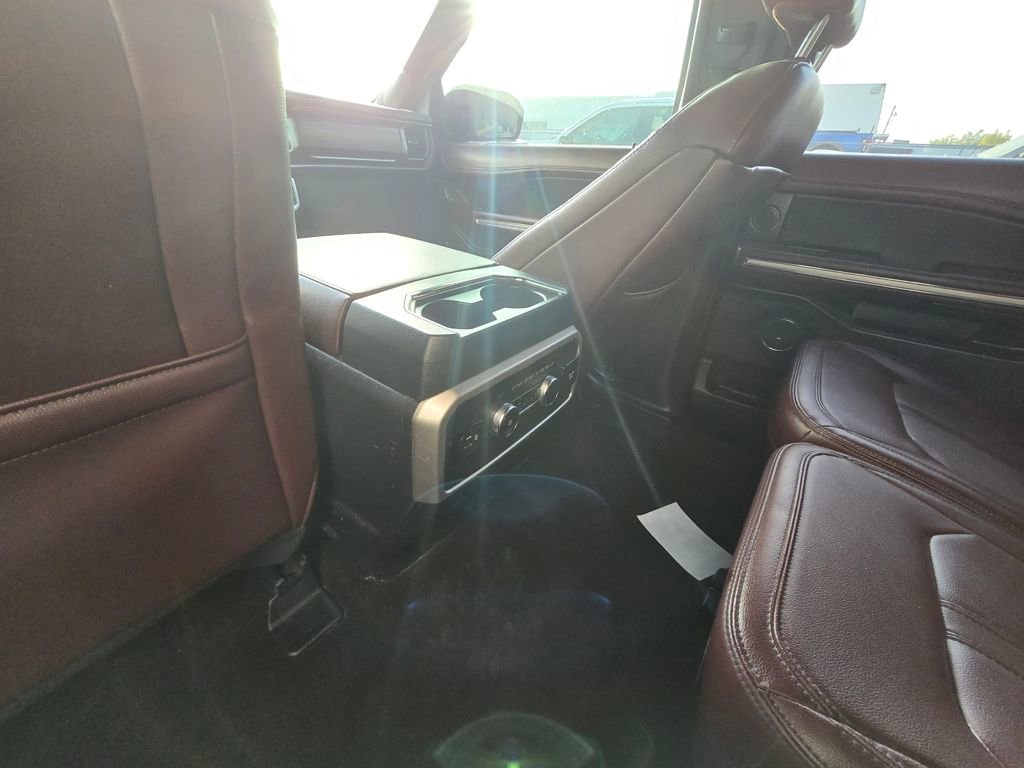 Used 2023 Ford Expedition Max Limited image 7