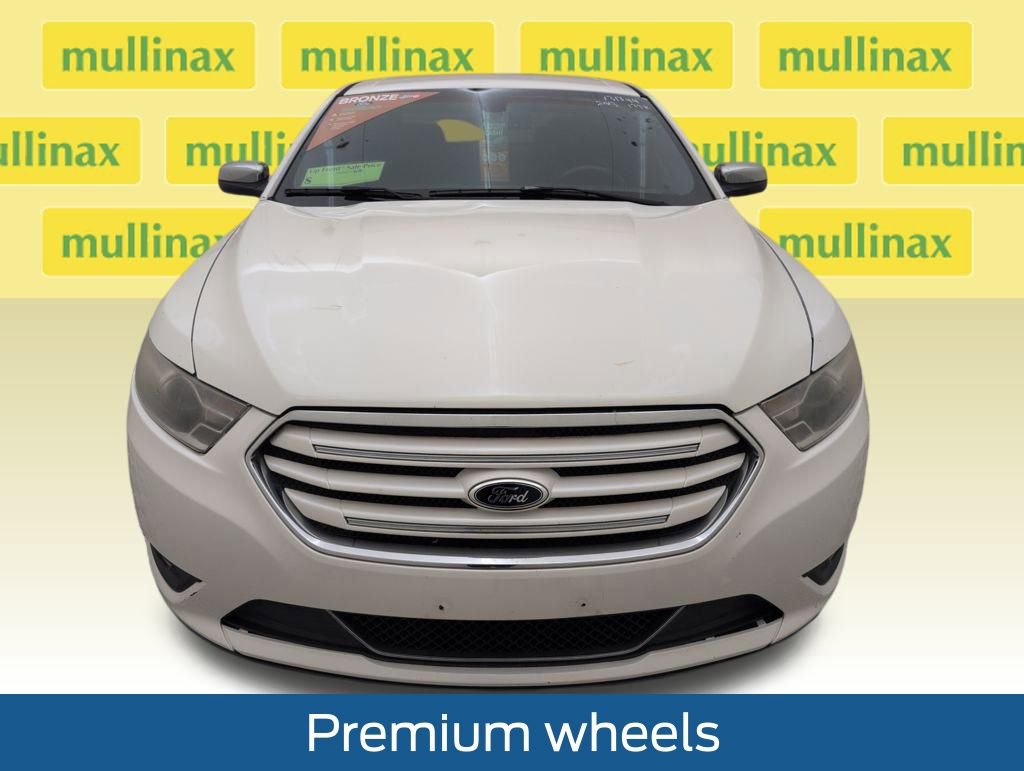 Used 2013 Ford Taurus Limited image 13