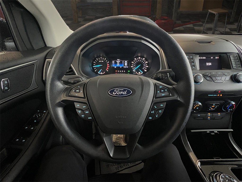 Used 2019 Ford Edge SE w/ SE Fleet Driver's Package image 19