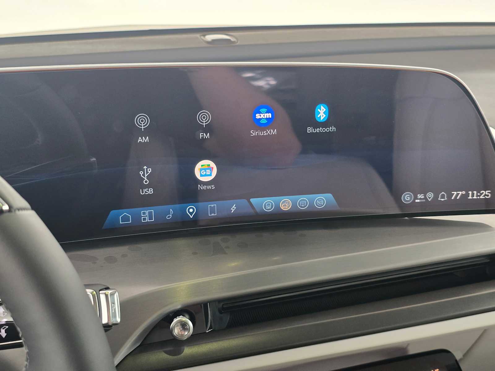 New 2026 Cadillac Vistiq Sport w/ LPO, Floor Liner Package image 28