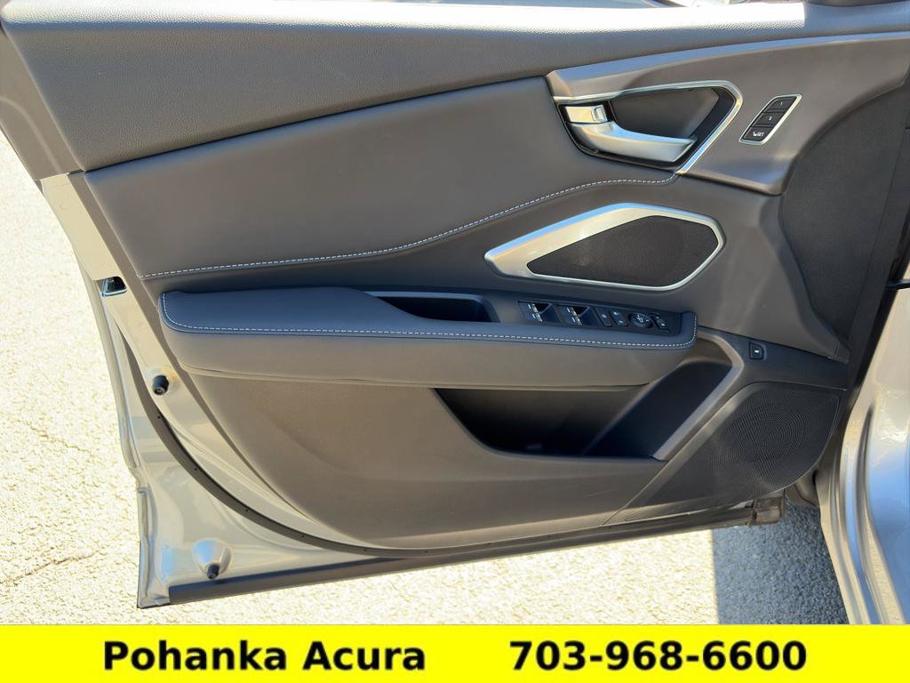 Certified 2025 Acura RDX SH-AWD image 27