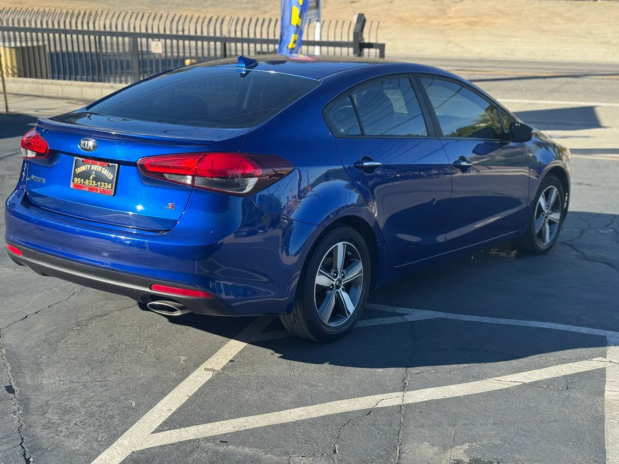Used 2018 Kia Forte S w/ S Technology Plus Package FWD image 15