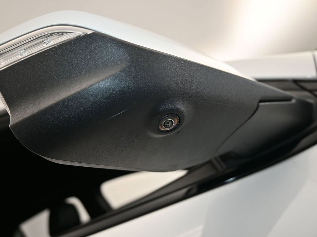 Used 2022 Chevrolet Equinox RS w/ Infotainment Package image 51