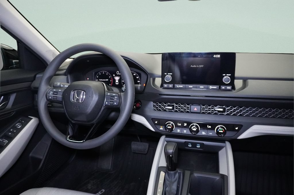 Certified 2025 Honda Accord SE image 16
