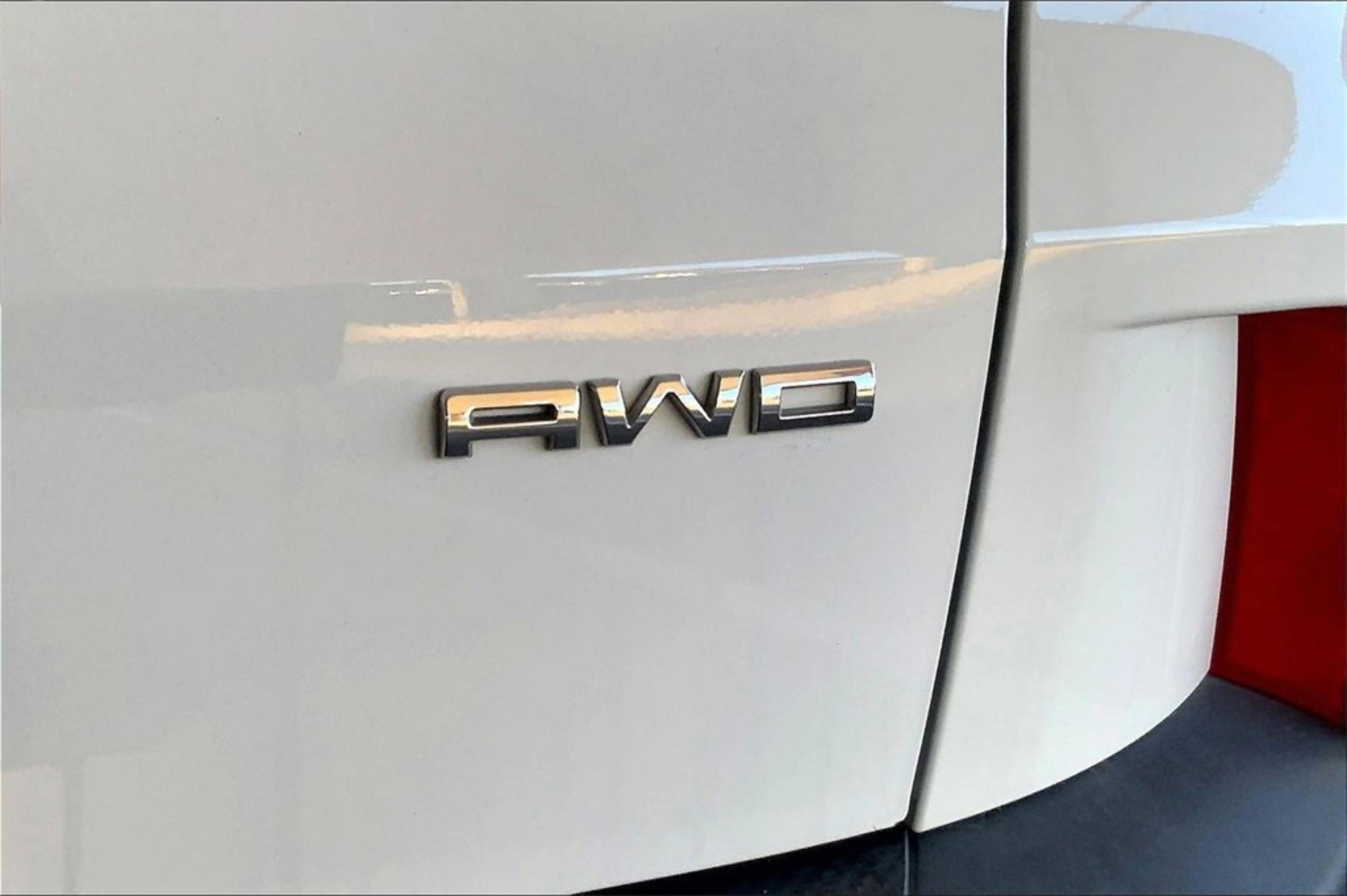 Used 2023 Ford Escape Active image 18