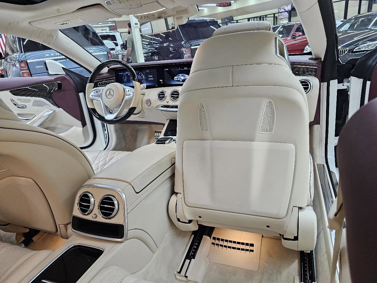 Used 2019 Mercedes-Benz S 560 4MATIC Coupe image 27