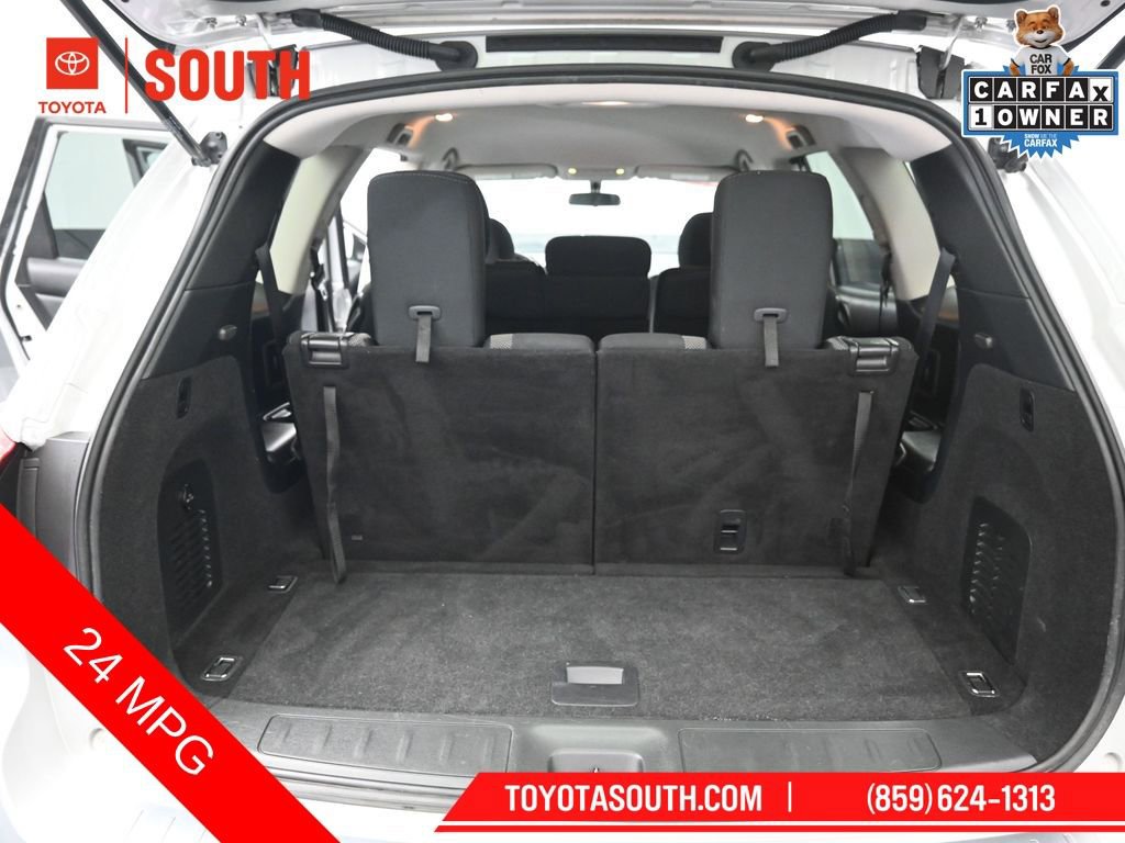 Used 2020 Nissan Pathfinder S AWD/4WD image 25