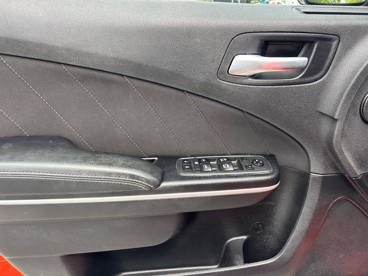 Used 2022 Dodge Charger SXT AWD/4WD image 8