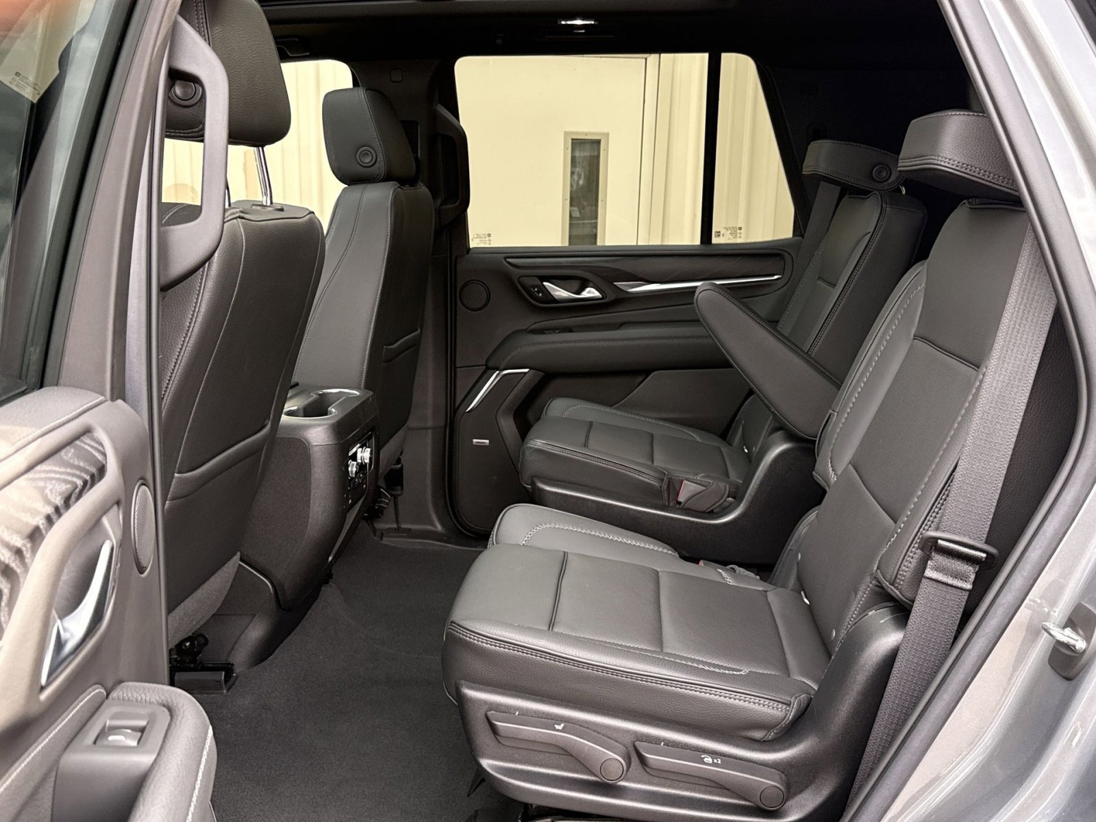 Used 2022 GMC Yukon Denali image 25