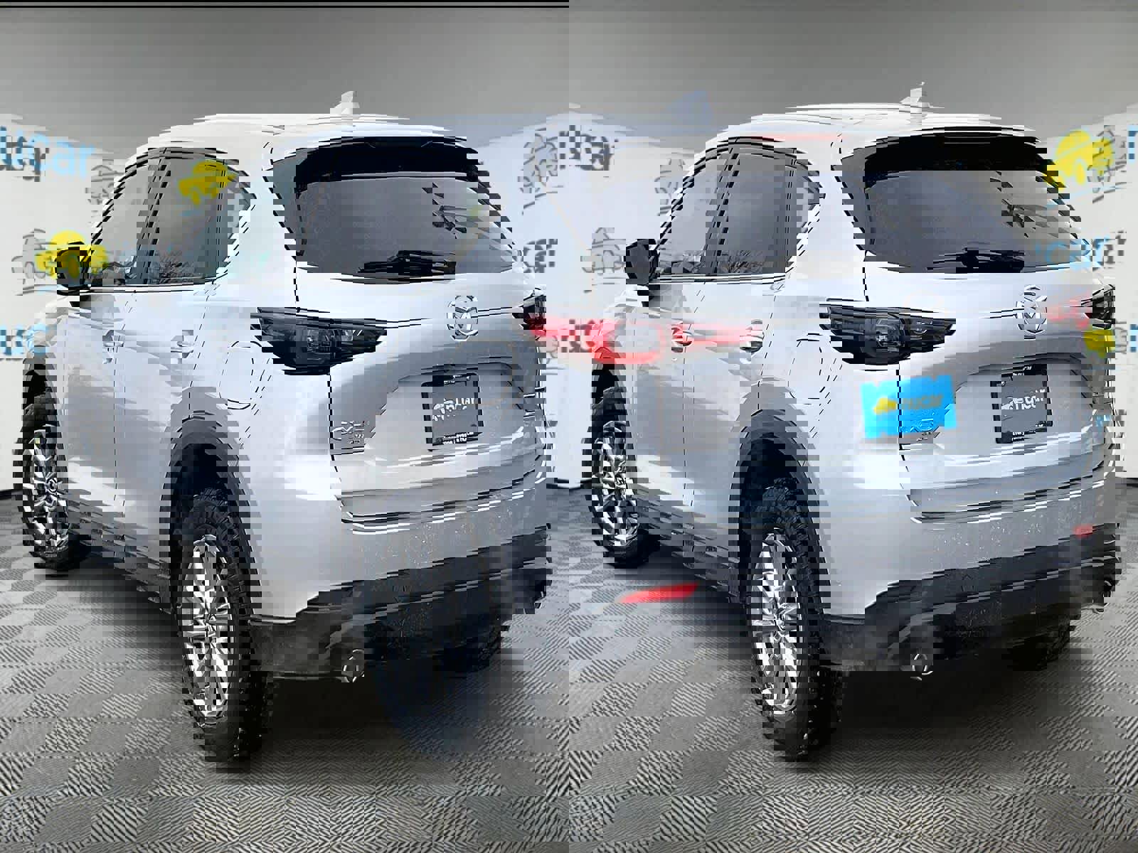 Used 2023 MAZDA CX-5 AWD 2.5 S w/ Select Package image 4