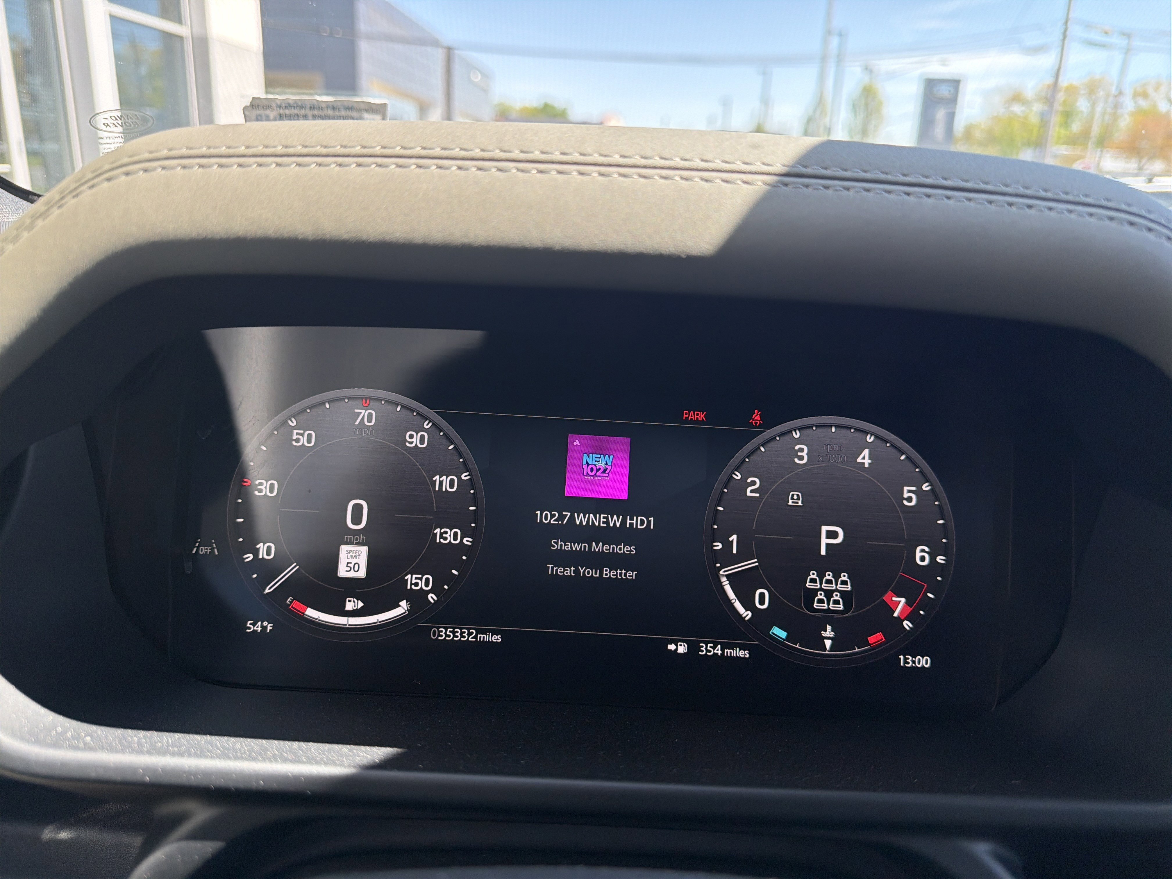 Used 2025 Land Rover Defender 110 X-Dynamic SE image 20