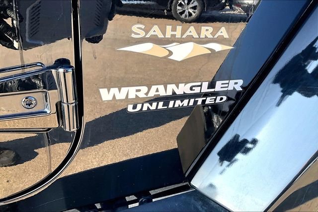 Used 2015 Jeep Wrangler Unlimited Sahara w/ Max Tow Package image 20