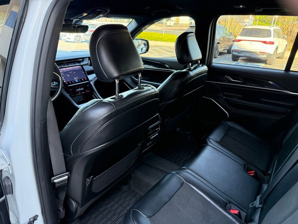 Used 2022 Jeep Grand Cherokee Trailhawk image 27