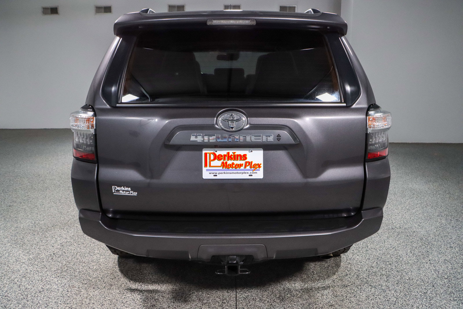 Used 2023 Toyota 4Runner SR5 Premium w/ Moonroof Package AWD/4WD image 8