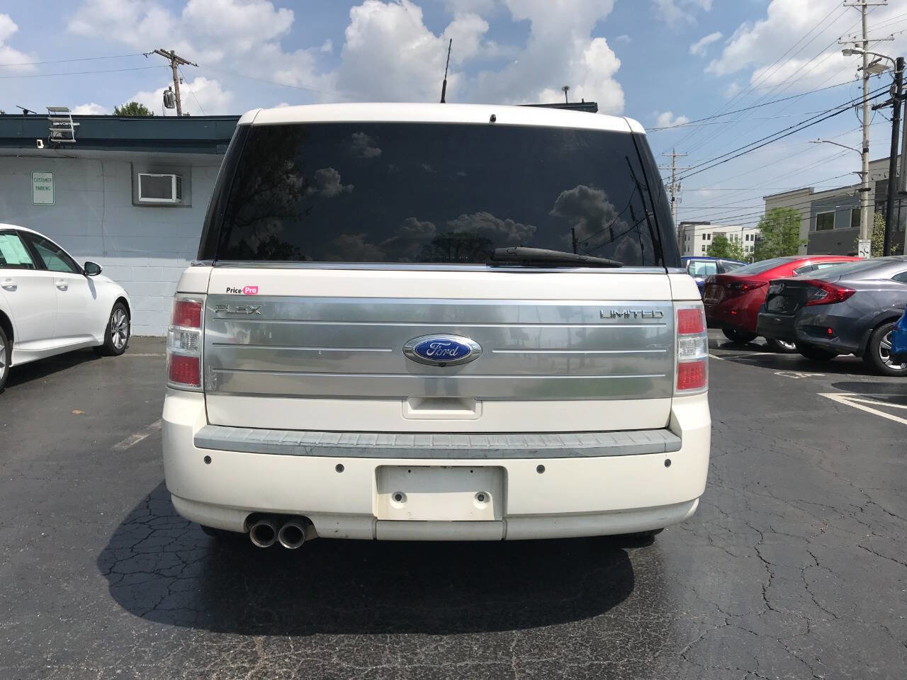 Used 2011 Ford Flex Limited FWD image 6