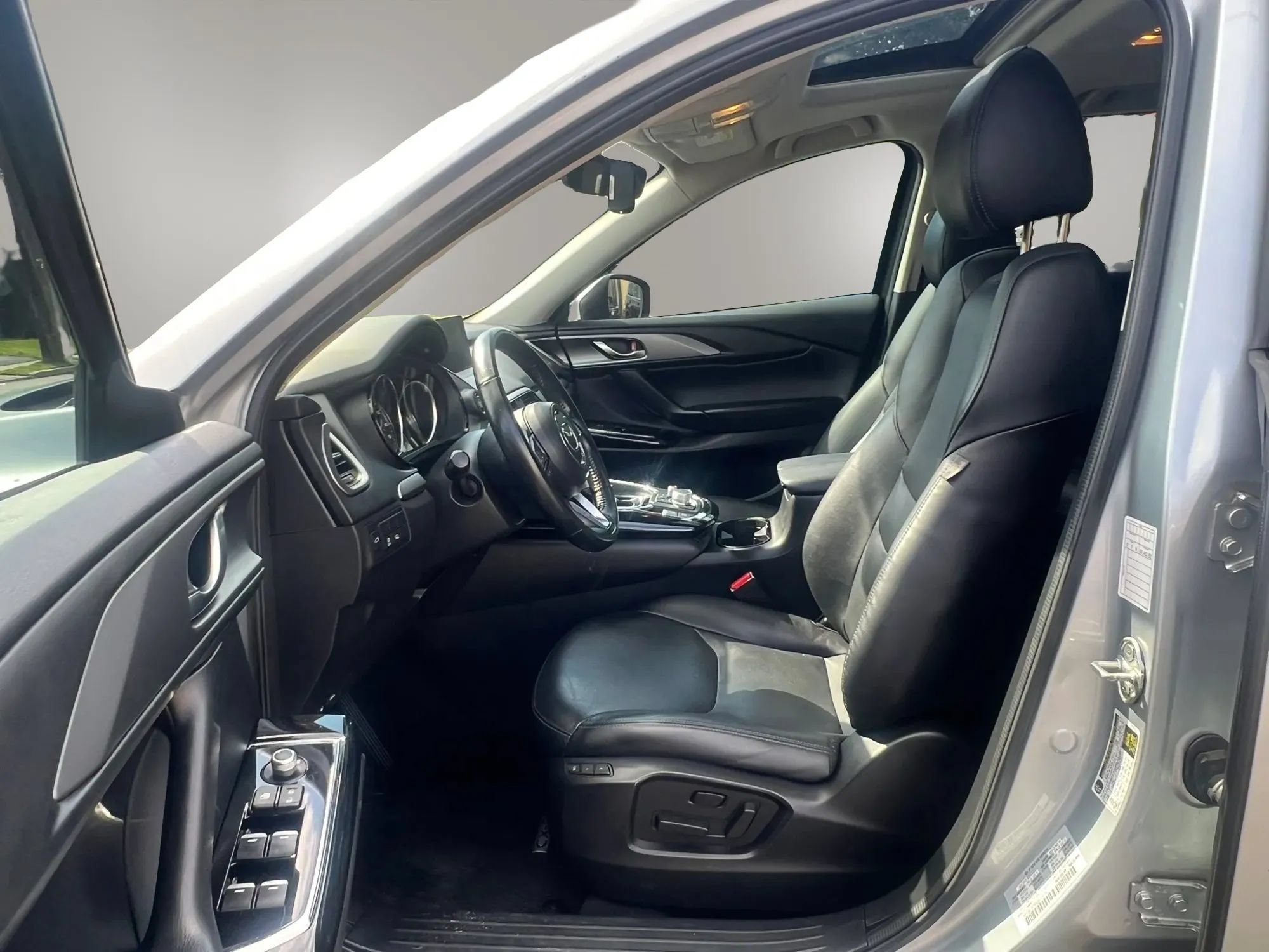 Used 2023 MAZDA CX-9 Touring Plus AWD/4WD image 28
