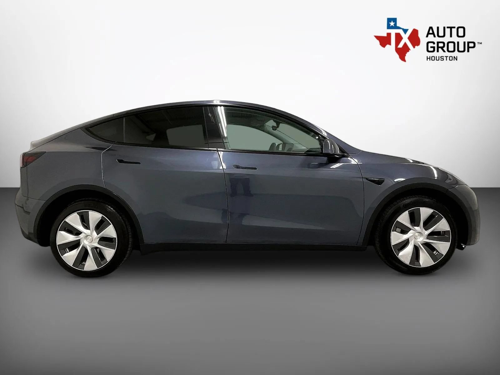 Used 2023 Tesla Model Y Long Range AWD/4WD image 8