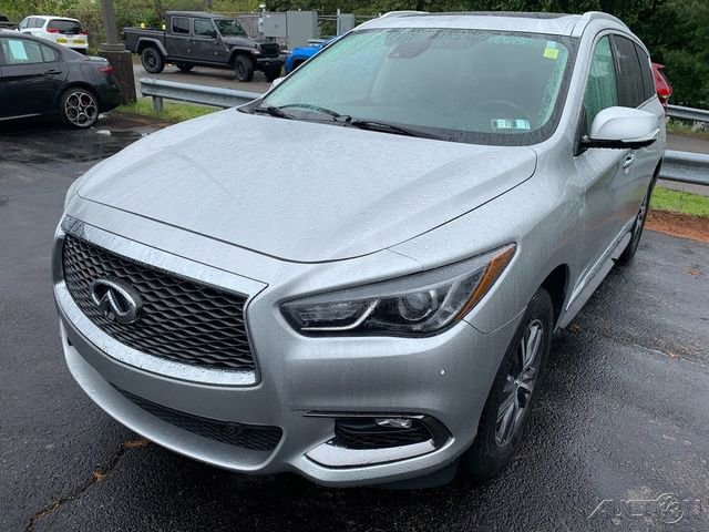 Used 2019 INFINITI QX60 Luxe w/ Essential Package AWD/4WD image 1