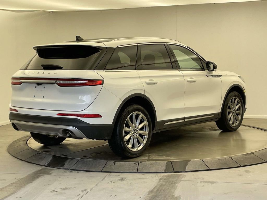 Used 2021 Lincoln Corsair AWD w/ Premium Package image 7