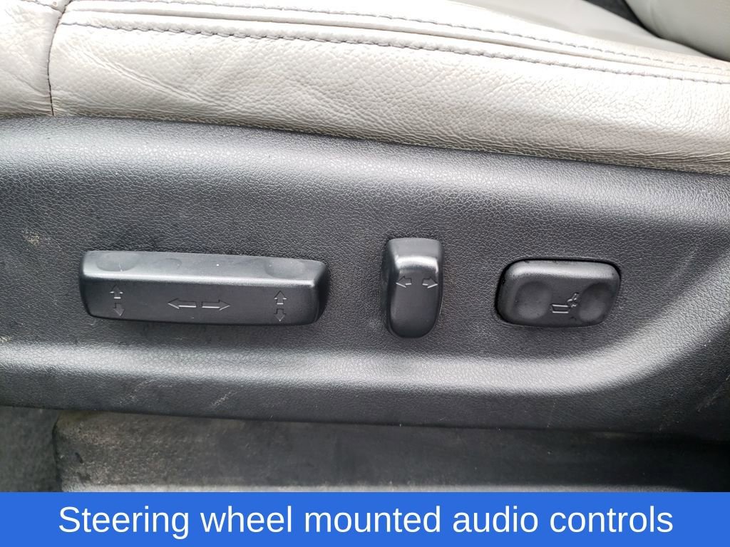 Used 2016 Honda CR-V Touring image 17