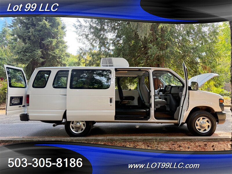 Used 2009 Ford E-350 and Econoline 350 Extended Super Duty RWD image 22