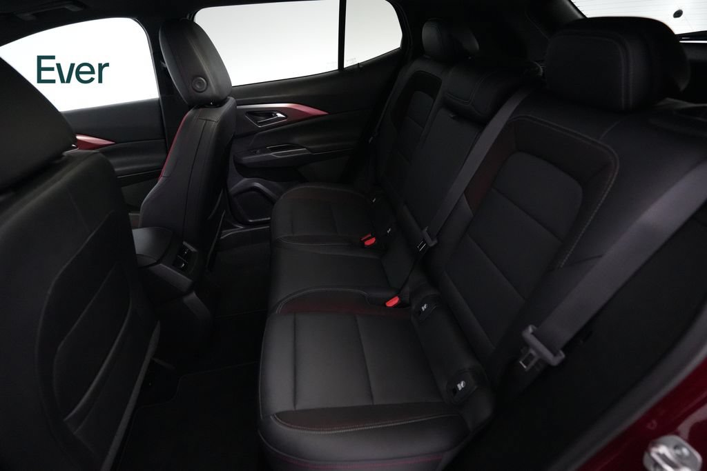 Used 2024 Chevrolet Equinox EV RS FWD image 22