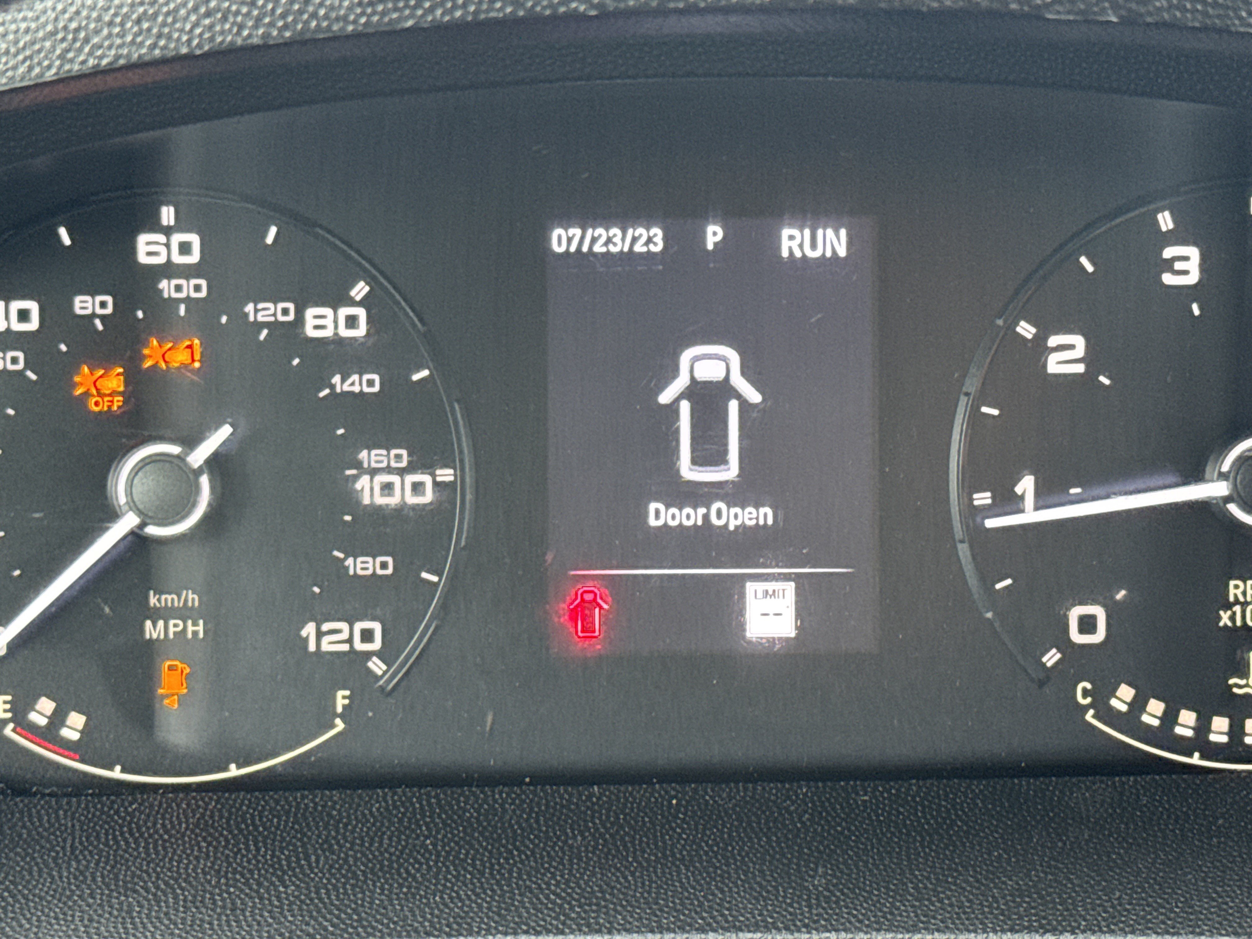 Used 2023 RAM ProMaster 2500 FWD image 21