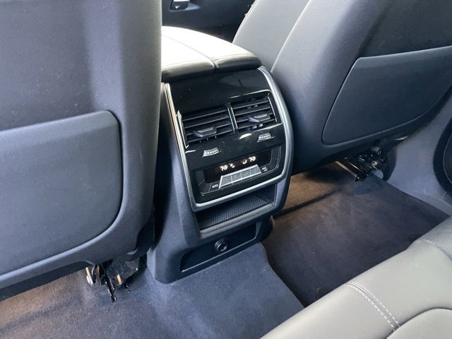 Certified 2023 BMW X6 M50i w/ Executive Package image 8