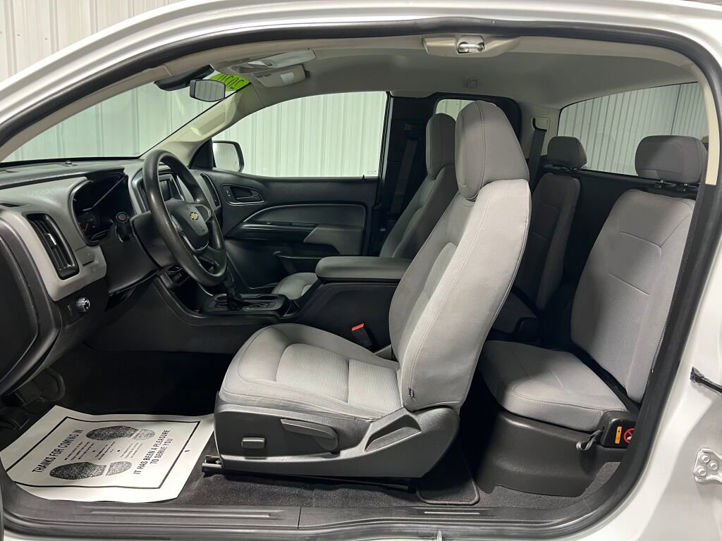 Used 2020 Chevrolet Colorado W/T w/ WT Convenience Package image 7