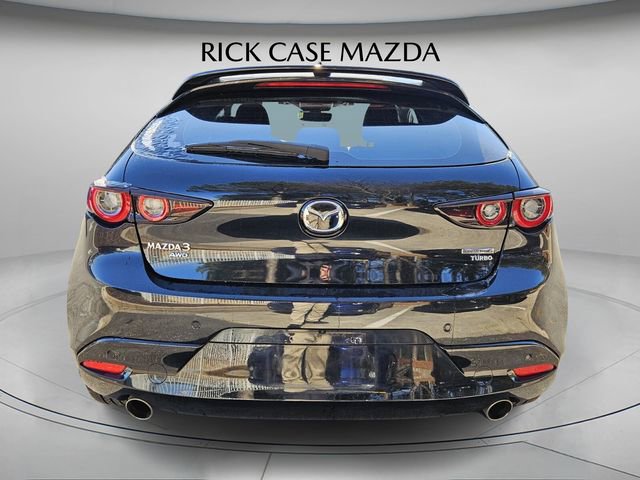Used 2025 MAZDA MAZDA3 Hatchback w/Premium Plus Pkg image 6