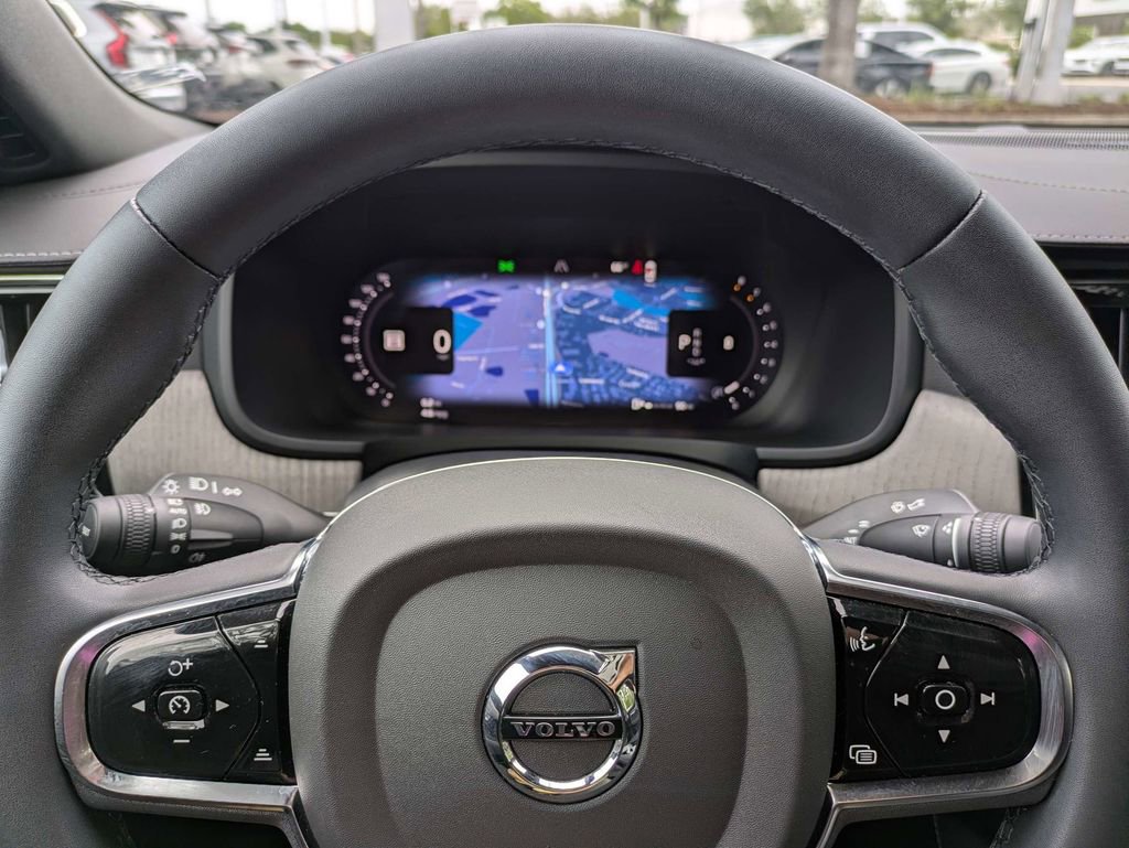 Certified 2023 Volvo S90 B6 Ultimate w/ Protection Package Premier image 36