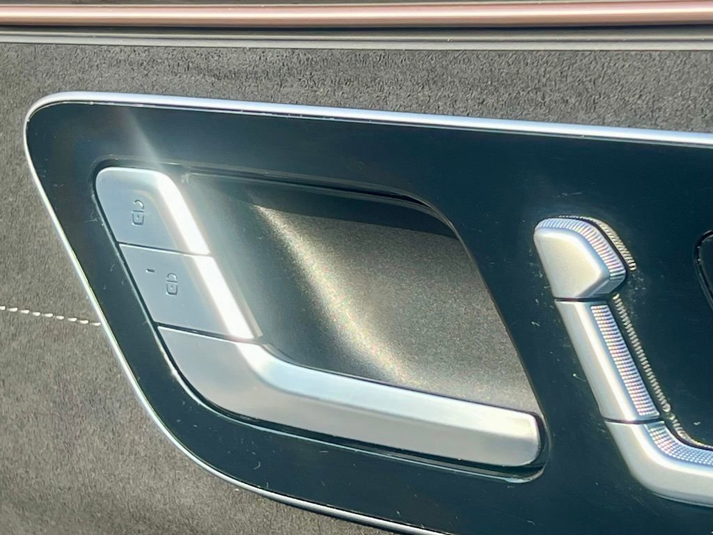 Certified 2023 Mercedes-Benz EQS AMG 4MATIC image 35