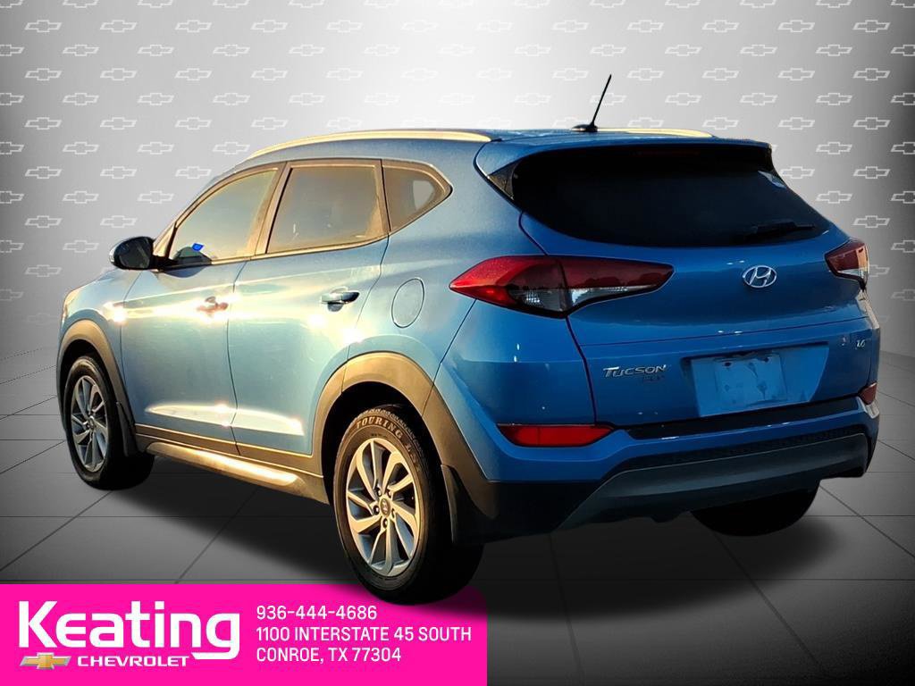 Used 2016 Hyundai Tucson SE w/ Option Group 02 FWD image 2