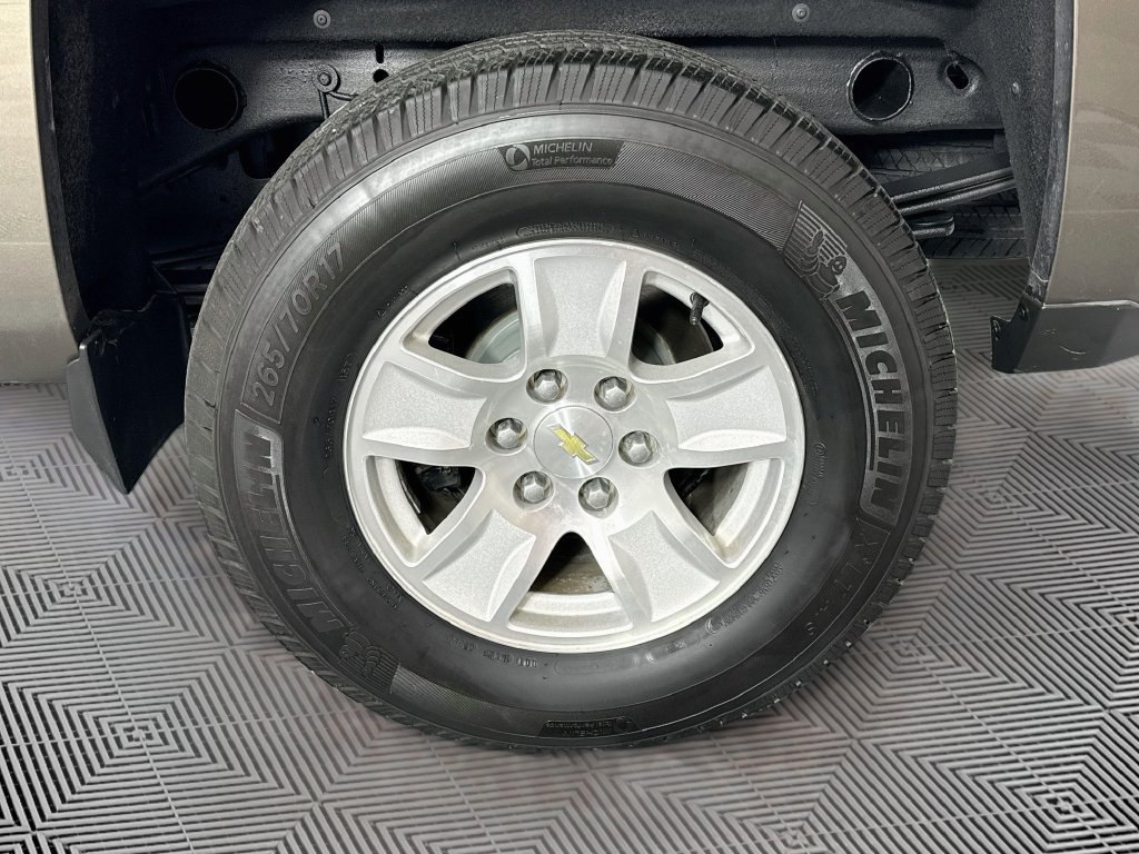 Used 2015 Chevrolet Silverado 1500 LT w/ All Star Edition AWD/4WD image 27