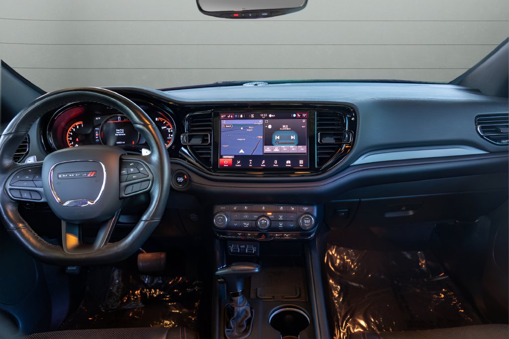 Used 2022 Dodge Durango R/T w/ Blacktop Package AWD/4WD image 25