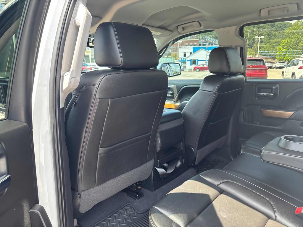 Used 2018 Chevrolet Silverado 1500 LTZ w/ Sport Package AWD/4WD image 23