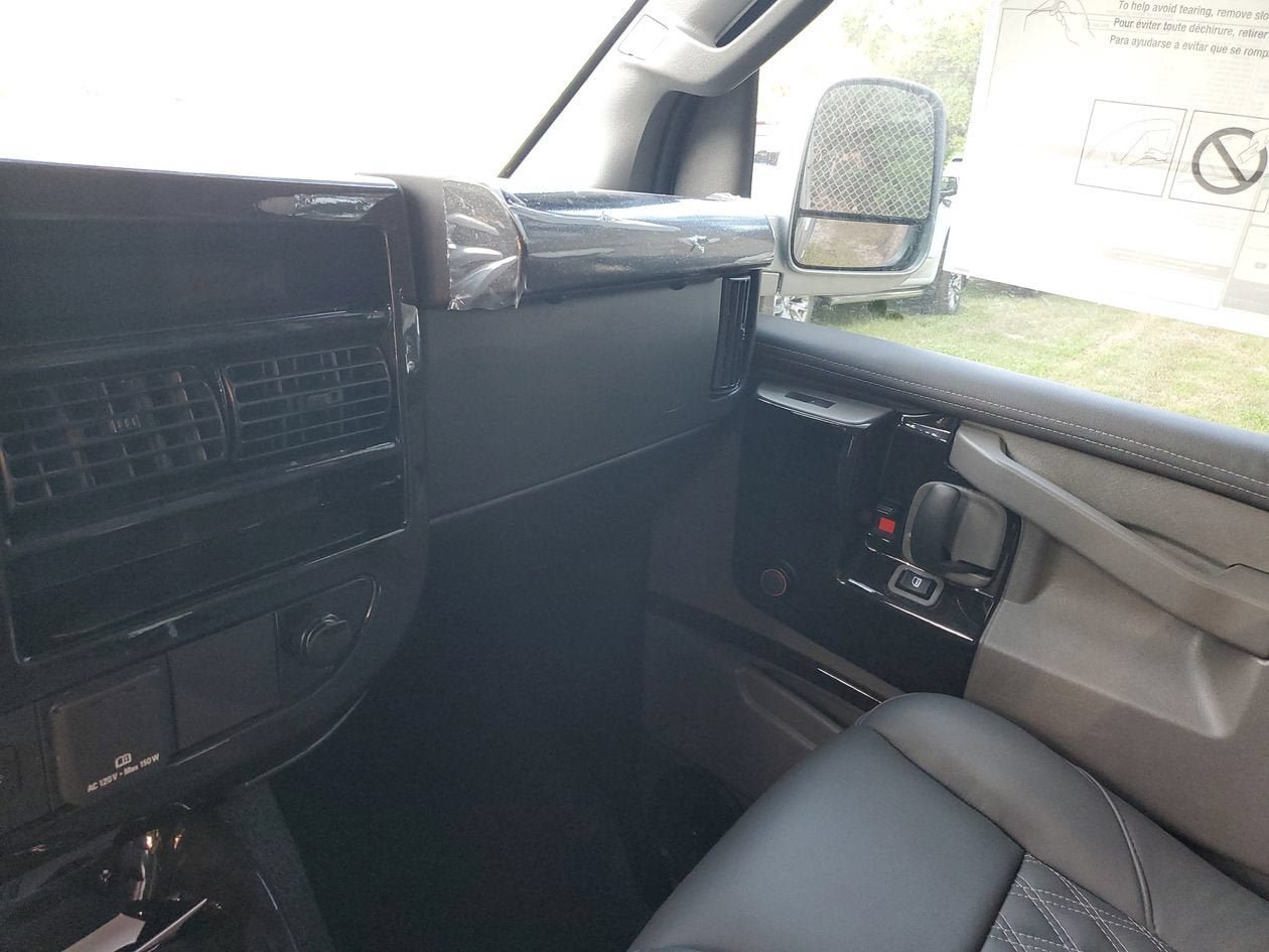 New 2026 GMC Savana 2500 w/ Driver Convenience Package RWD image 26
