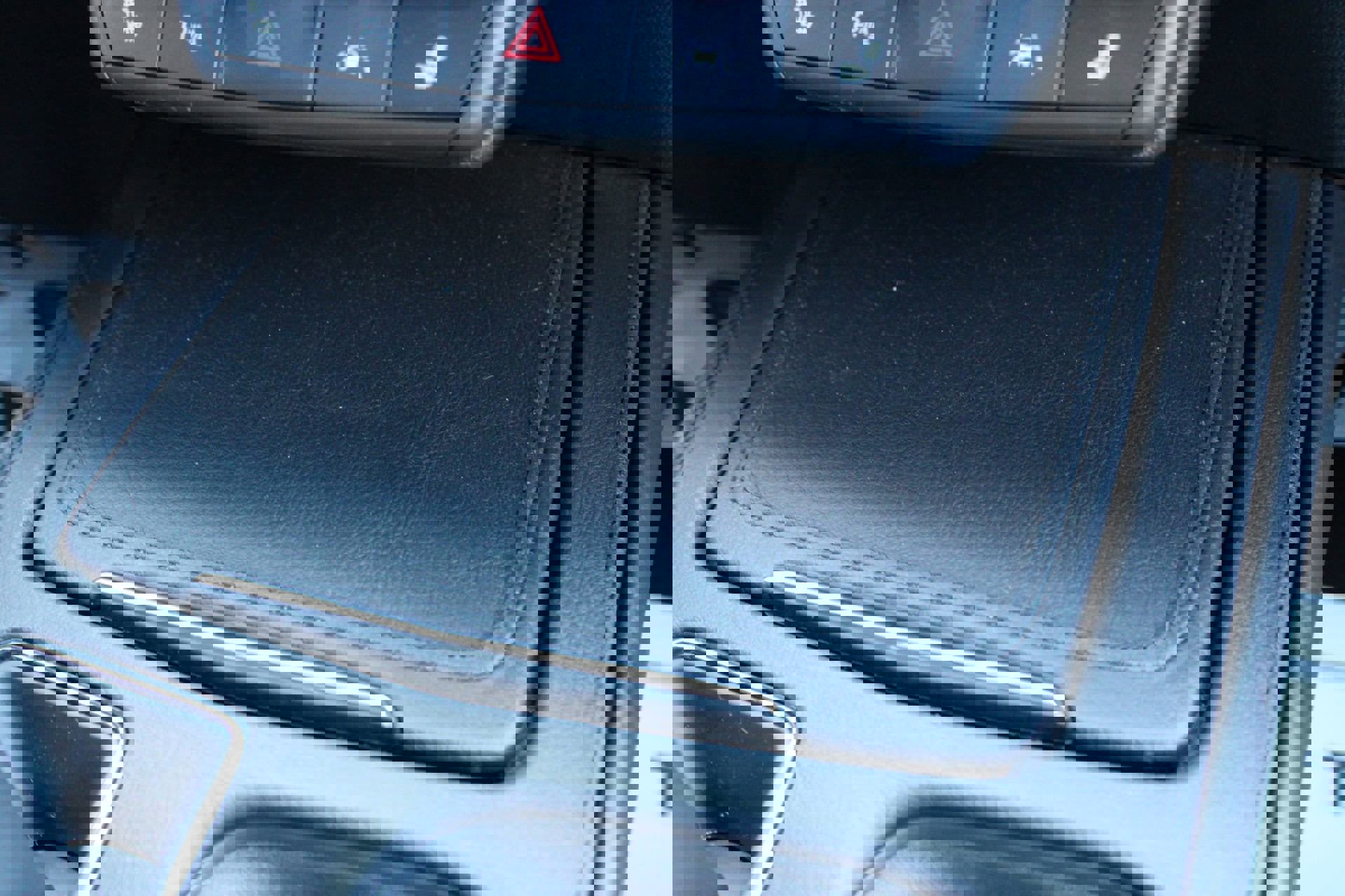 Used 2023 Cadillac XT4 Sport w/ Sun And Sound Package AWD/4WD image 37