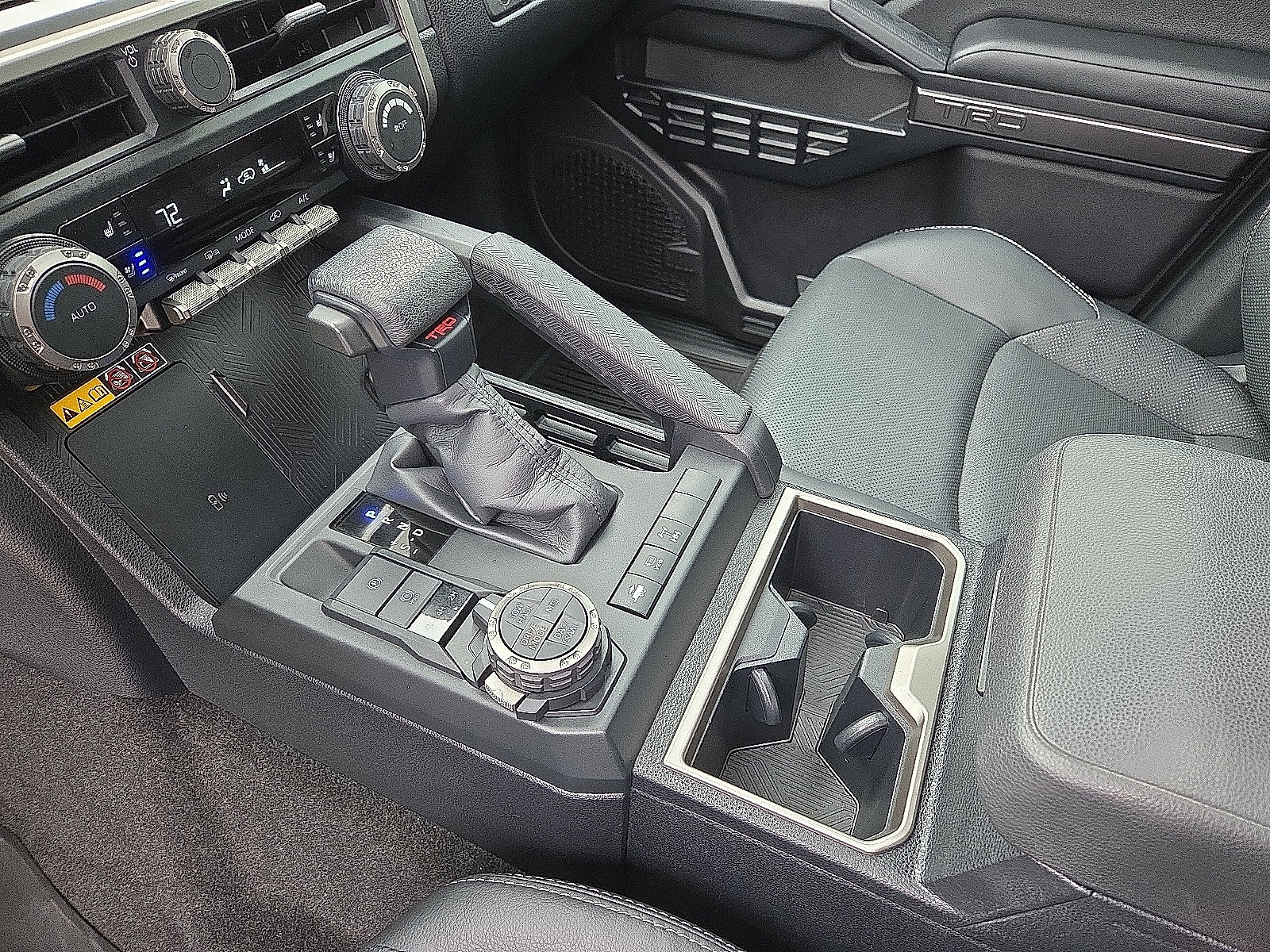 Used 2025 Toyota 4Runner TRD Off-Road Premium w/ Tow Technology Package AWD/4WD image 10