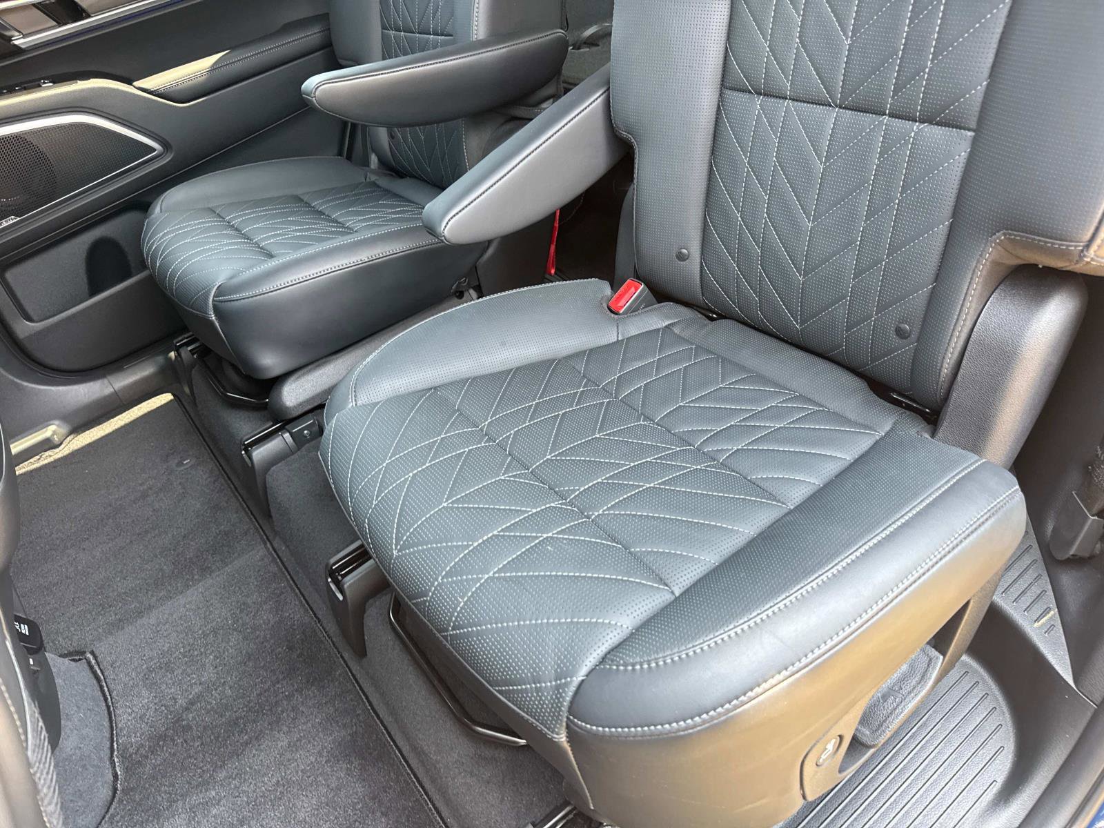 Used 2024 Kia Telluride SX Prestige X-Line image 12