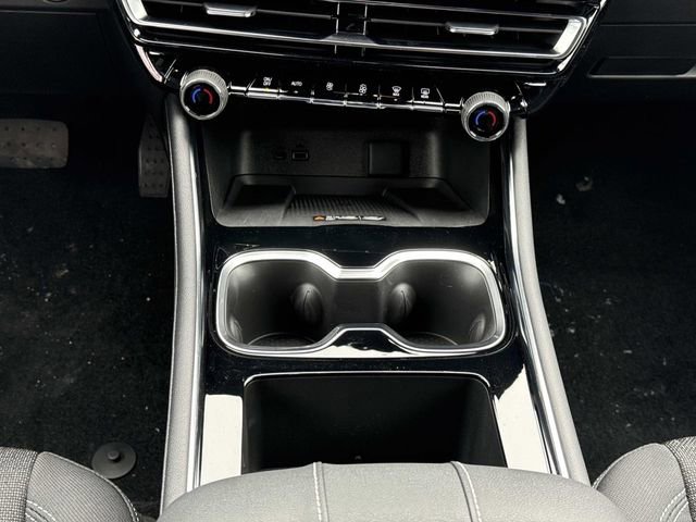 New 2026 Chevrolet Traverse LT image 15