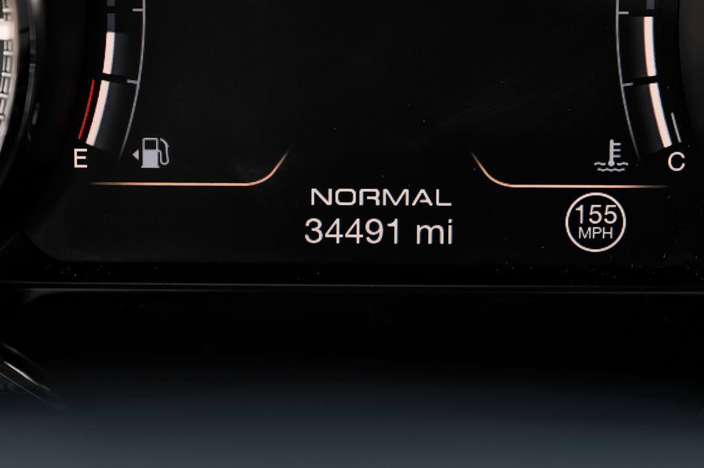Used 2022 Maserati Quattroporte Modena RWD image 17