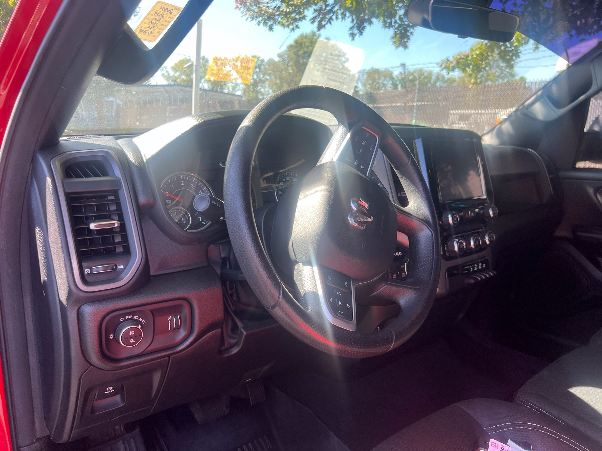 Used 2025 RAM 1500 Warlock AWD/4WD image 13