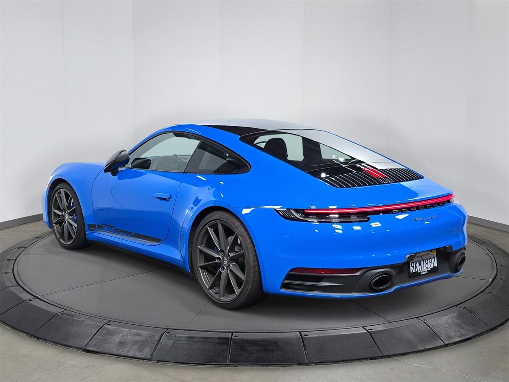 Used 2024 Porsche 911 Carrera T image 3